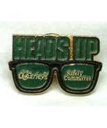 Vintage 1990s O&#39;CHARLEY&#39;S Restaurant HEADS UP Employee Uniform Flair PIN - $184.40 MXN