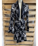 Playboy Logo Black White Checkered Robe Woman&#39;s Size XS KG JD - $33.93 CAD