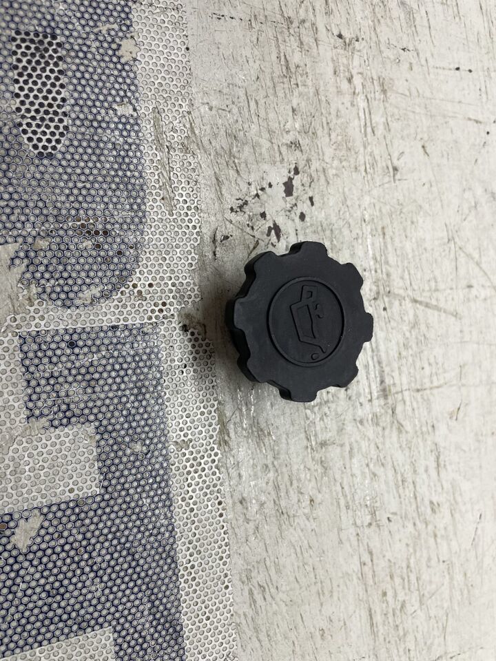 LS  TRACTOR  OIL FILLER CAP 40109252, FITS MODELS U5030,K5055 - $92.74