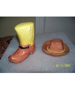ceramic salt and pepper set {cowboy boot  and hat} - £5.85 GBP