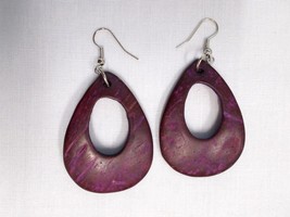REAL COCONUT SHELL FUN PURPLE COLOR TEAR DROP SHAPE DROPLET HOOP STYLE E... - $5.56 CAD