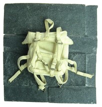 Vintage 1964 GI Joe Action Soldier Ski Patrol/Mountain Troops White Backpack VG+ - £23.97 GBP