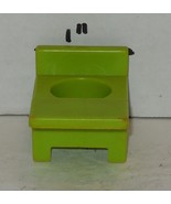 Vintage 70&#39;s Fisher Price Little People Students Green Desk #923 FPLP - $14.80