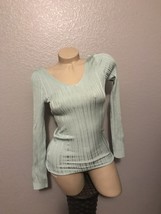 Mint green v neck sweater small - $9.89