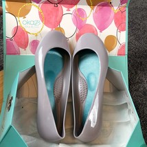 Oka-B Taylor Ballet Flats Massaging Flat Shoes, Pebble, Women&#39;s Size 6 US EU 36 - £12.44 GBP