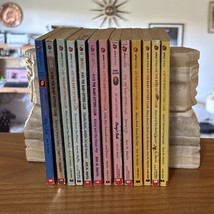 The Babysitters Club Lot of 13 Portrait Collection Apple Paperback Chapt... - $527.17 MXN
