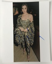 Hailee Steinfeld Signed Autographed Glossy 8x10 Photo #5 - £79.63 GBP