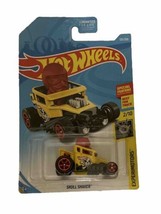 Hot Wheels Experimotors Skull Shaker 2017 2/10 Yellow Special Feature - $3.00