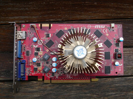 Msi Nvidia Geforce 9600GT 512MB PCIe Video Card N9600GT-MD512 - $621.83 MXN
