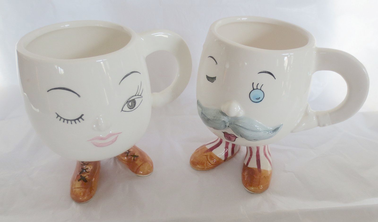 Vintage Enesco Anthropomorphic Winking Couple Mugs Walking Ware Japan - $21.99
