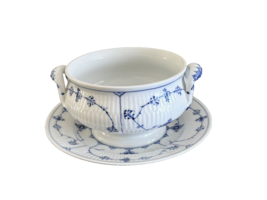 Royal Copenhagen Blue Half Lace  # 205 Small Round Tureen Without Lid * - £194.69 GBP