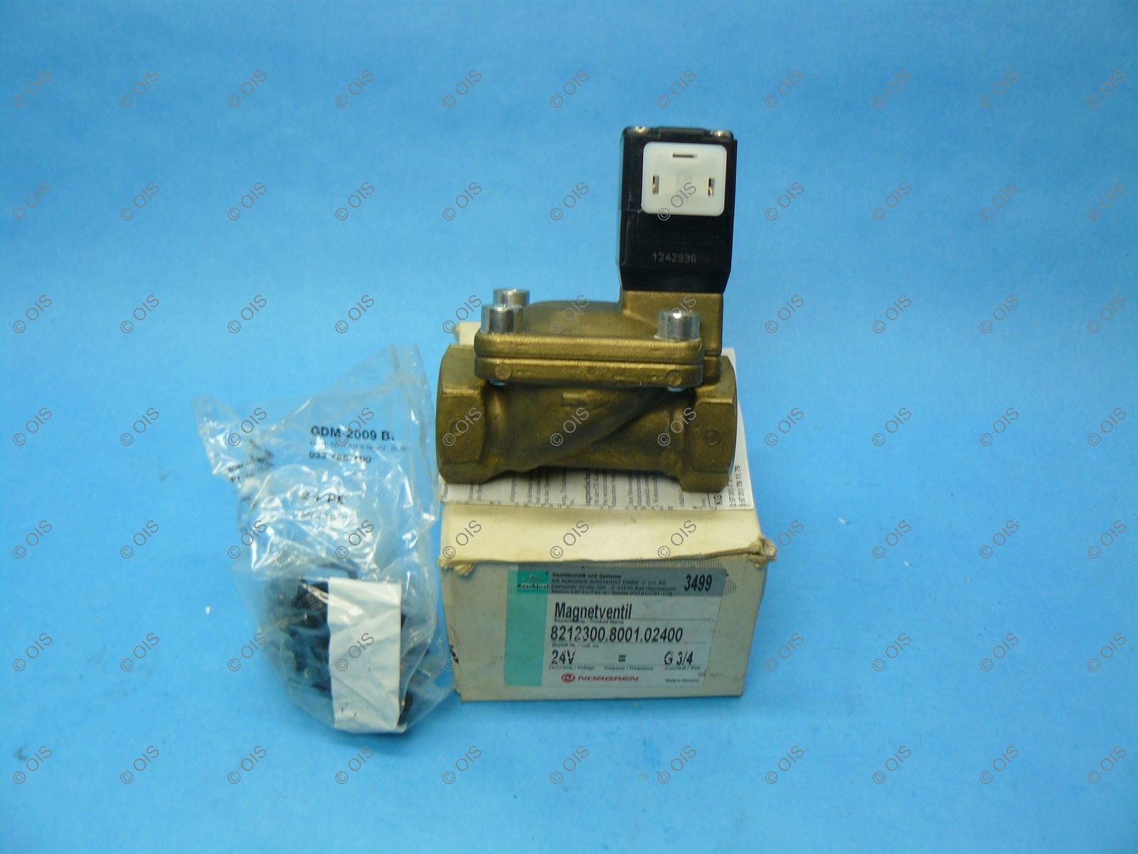 Buschjost 821300.8001.02400 Solenoid Valve 2 Way NC 3/4&quot; NPT 24 VAC New - $109.99