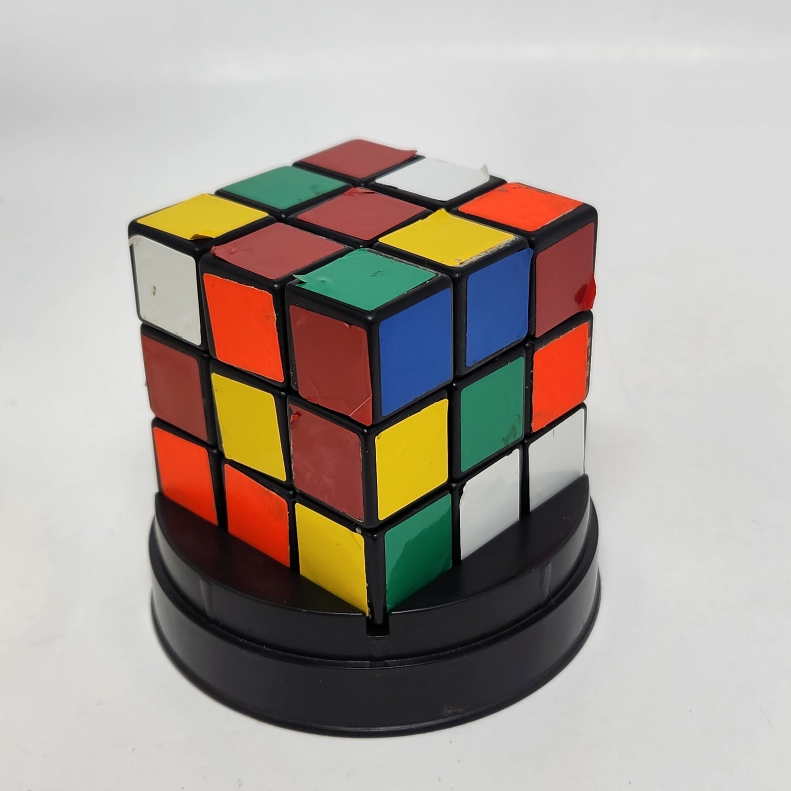 VINTAGE 1980 IDEAL RUBIK'S CUBE USED IN ORIGINAL PLASTIC CASE - STICKERS WORN Item image 4