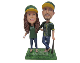 Custom Bobblehead Baseball Fan Couple Posing For Pictures - Wedding &amp; Couples Co - £119.54 GBP