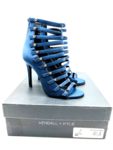 Kendall + Kylie Giaa 5 Strappy Sandals- Dark Blue Fabric, 6M *missing stud* - £16.33 GBP