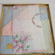 Vintage Ireland Embroidered Handkerchiefs NEW 4 Irish Linen Etonia Opal ... - €16,09 EUR