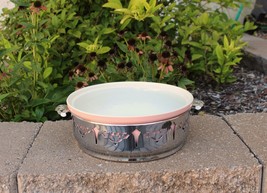 Hall China For Forman Family Pink 2 Qt Round Casserole Baking Dish Metal Server - £31.45 GBP
