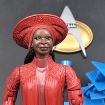 1993 Star Trek Next Generation Guinan Action Figure w/ All Accessories Playmates - £7.49 GBP