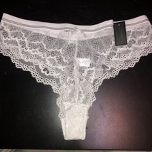 NWT Frederick&#39;s of Hollywood SZ Medium Caroline White Lace Thong Panty - $5.93