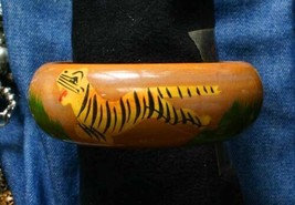 Fabulous Hand Painted Wooden Tiger Bangle Bracelet 1970s vintage - £11.90 GBP