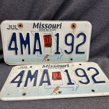2017 Missouri license plates set of 2 - 4MA 192 - July Bluebird - £9.32 GBP