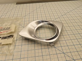 Toyota 52128-0T010 Fog Light Lamp Trim Bezel Left LH - $820.94 MXN