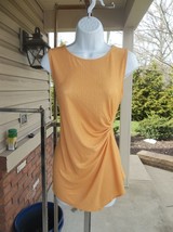 Nwt T Tahari Orange Metalic Top Ps - $19.99