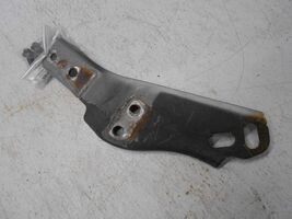 2006 ford escape Front Right Passenger Tow Hook bracket - $27.99