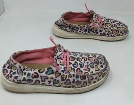 Hey Dude Wendy White Leopard Heart Print Shoes Size Women 4 Girls Youth ... - £19.01 GBP