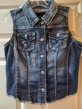 Maurices Women Jean Denim Vest Shirt Size Medium Fringed - $14.99