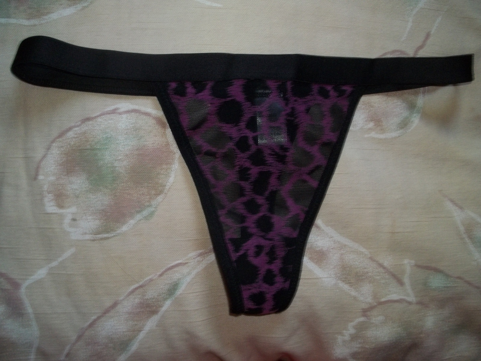 thong panty size medium/6 brand new w/o tags purple animal printl - $12.00