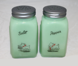 Jadeite Green Glass Puppy Dogs Salt and Pepper Shakers Jade Art Deco Arch Retro - £12.85 GBP