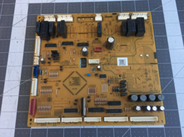Genuine Samsung Refrigerator Electronic Control Board P# DA94-02680A - $610.52 MXN