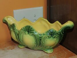Hull Art Pottery 9.25&quot;x4&quot; Vase Mid Century yellow green planter 403 USA ... - $316.30 MXN