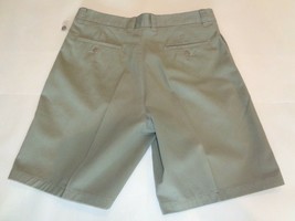 Club Room Size 34 Cactus Green Cotton New Men&#39;s Flat Front Shorts - £46.69 GBP