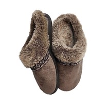 Isotoner Microsuede Scuff Slippers SM 6.5 - 7 Brown Memory Foam Comfort Clogs - £16.96 GBP