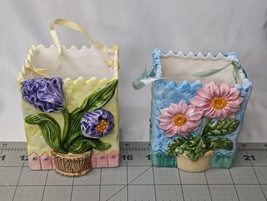 K&#39;s Collection Ceramic Basket Lot of 2 Flowers 4 Inch - £11.87 GBP