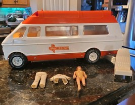 Vintage 18&quot; Tonka Emergency Ambulance With Figure INCOMPLETE PLEASE READ... - £46.21 GBP