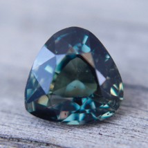 Natural Greyish Green Sapphire | Trillion Cut | 1.71 Carat |  6.83 mm | Green Sa - £647.47 GBP