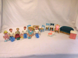 Loving Family Dollhouse Lot Furniture Living  Table People Family 1993 Vintage + - $54.47