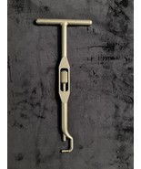 SURGICAL INSTRUMENT / TOO (?)  Reads “Posterior Femur” on it.  Weighs ov... - £19.63 GBP