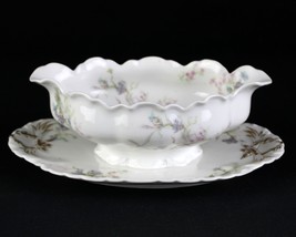 Haviland Limoges Schleiger 70A Blue &amp; Pink Floral Gravy or Sauce Boat, Antique - £26.16 GBP