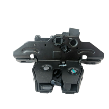 GM 13515944 Fits Bolt Trax Yukon Sonic Escalade Rear Liftgate Latch Actu... - £46.41 GBP