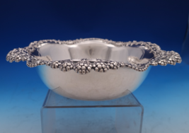 Vine by Tiffany and Co Sterling Silver Fruit Bowl w/ Raspberries #16858D... - $27,476.90 MXN