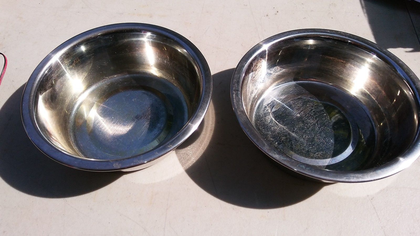 7ZZ34 PAIR OF STAINLESS STEEL DISHES, 8-1/2" X 2-5/8" X 7-1/2", GOOD CONDITION - $21.29