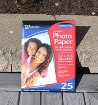 Walgreens WPhoto Paper 8.5&quot; x 11&quot; Premium Glossy 97 Brightness 25 Count Sealed - £3.98 GBP