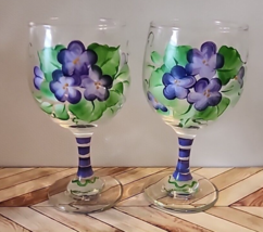 2 Hand Painted Short Wine Glasses Purple Flowers Violets - £22.47 GBP