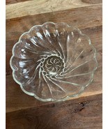 Vintage Hazel Atlas COLONIAL SWIRL Seashell Clear Glass Fruit Dessert Bowl - $15.45 CAD