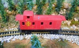 HO Scale: Bachmann Santa Fe Caboose #3851; Vintage Model Railroad Train - £4.67 GBP