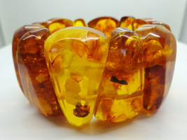 Estate Honey Amber 36mm Chunky Faceted Stretch Bracelet 6&quot; - £444.60 GBP